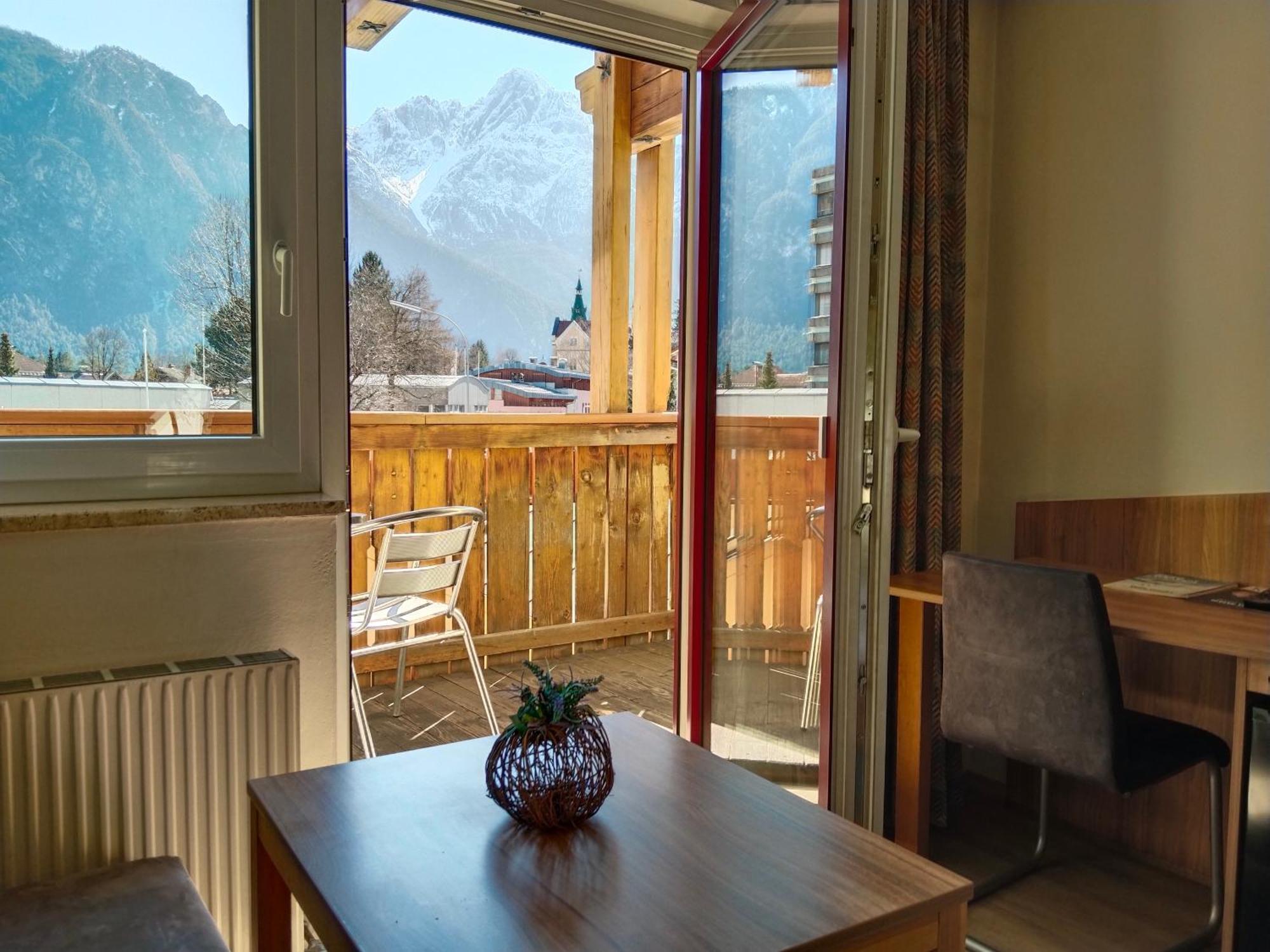 Dolomitenhotel Lienz Exterior foto